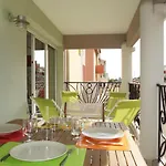 Lejlighed Le Madrilene By Interhome *