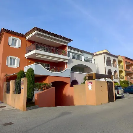 Le Madrilene By Interhome