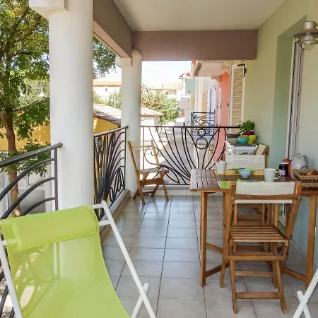 Le Madrilene By Interhome Lejlighed