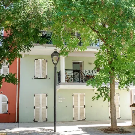 Apartman Le Madrilene By Interhome *