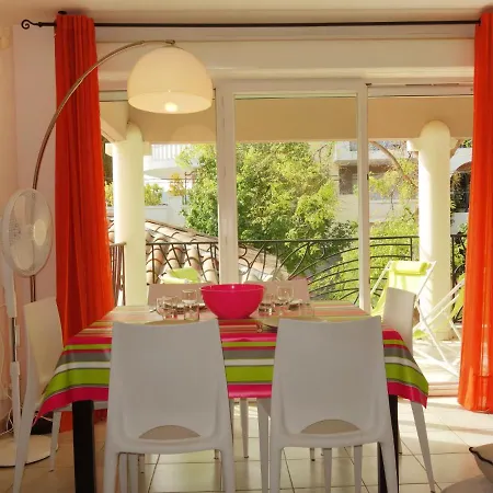 Le Madrilene By Interhome * Saint-Cyr-sur-Mer