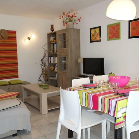 Le Madrilene By Interhome Lejlighed