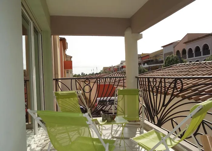 Le Madrilene By Interhome Saint-Cyr-sur-Mer